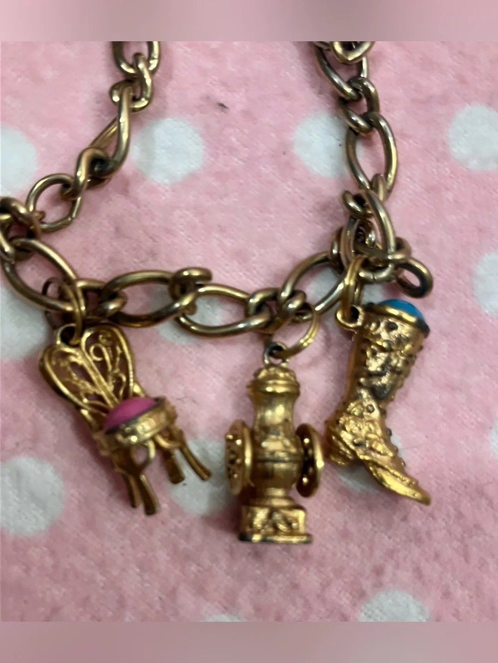 Avon Faux Gold charm bracelet - medium